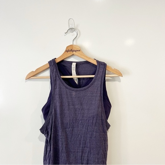 Lululemon Twist & Reach Tank Top
Heathered Aeon - Picture 6 of 9